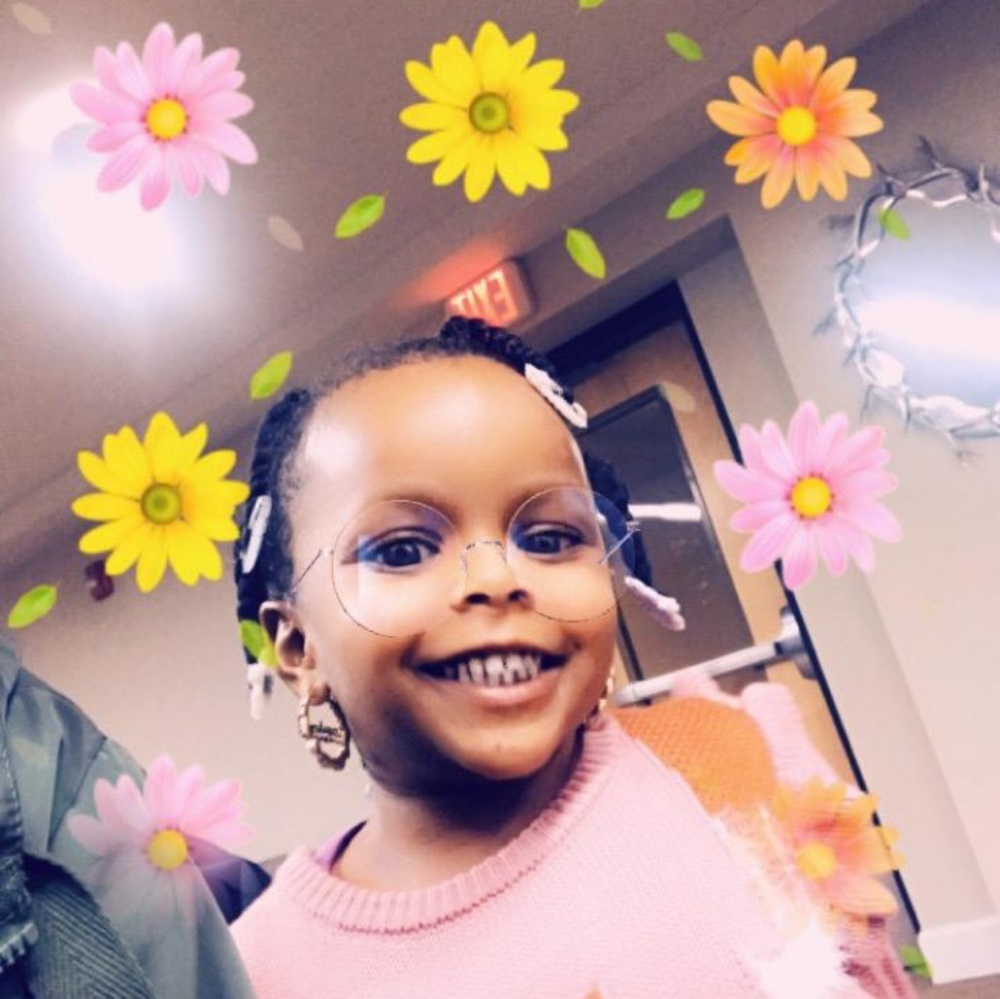 Meet your Posher, Nicole